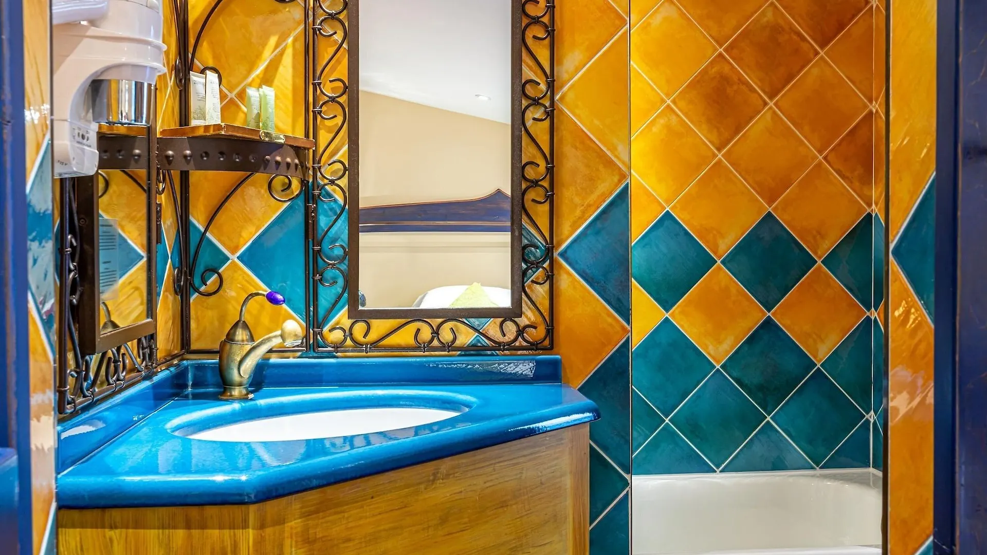 Royale Montsouris Hotel 3*