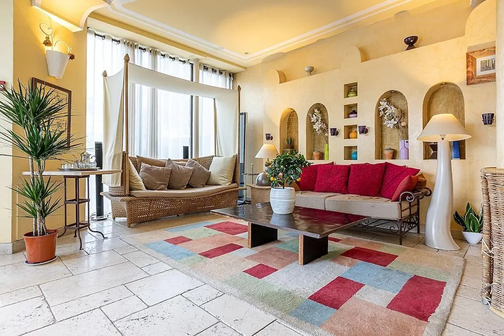 Hotel Royale Montsouris