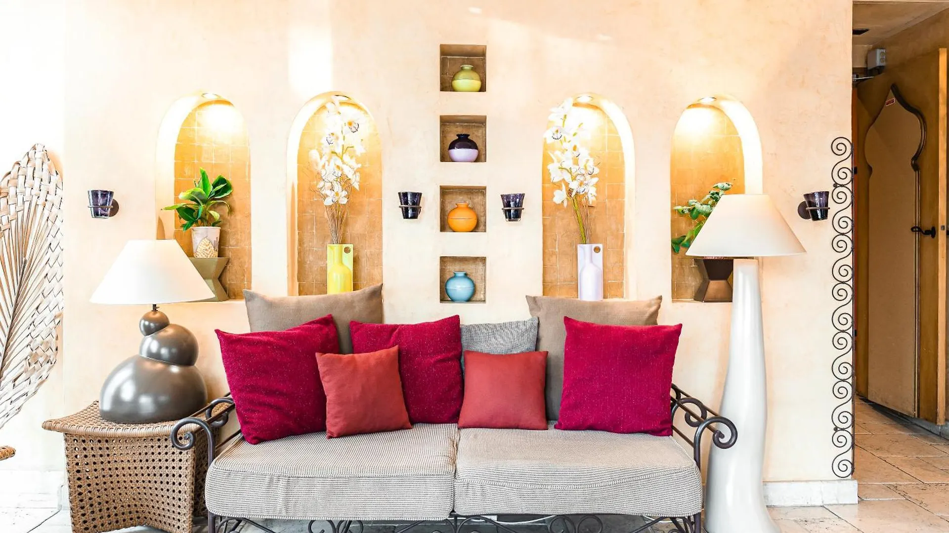 Hotel Royale Montsouris 3*