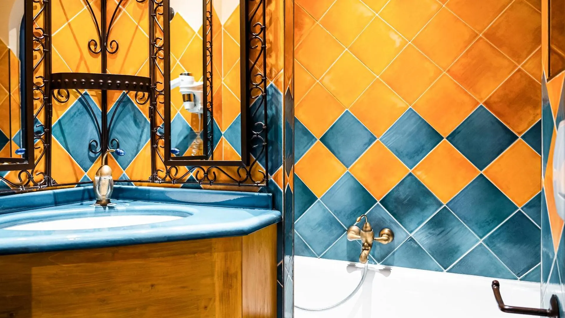 Royale Montsouris Paris